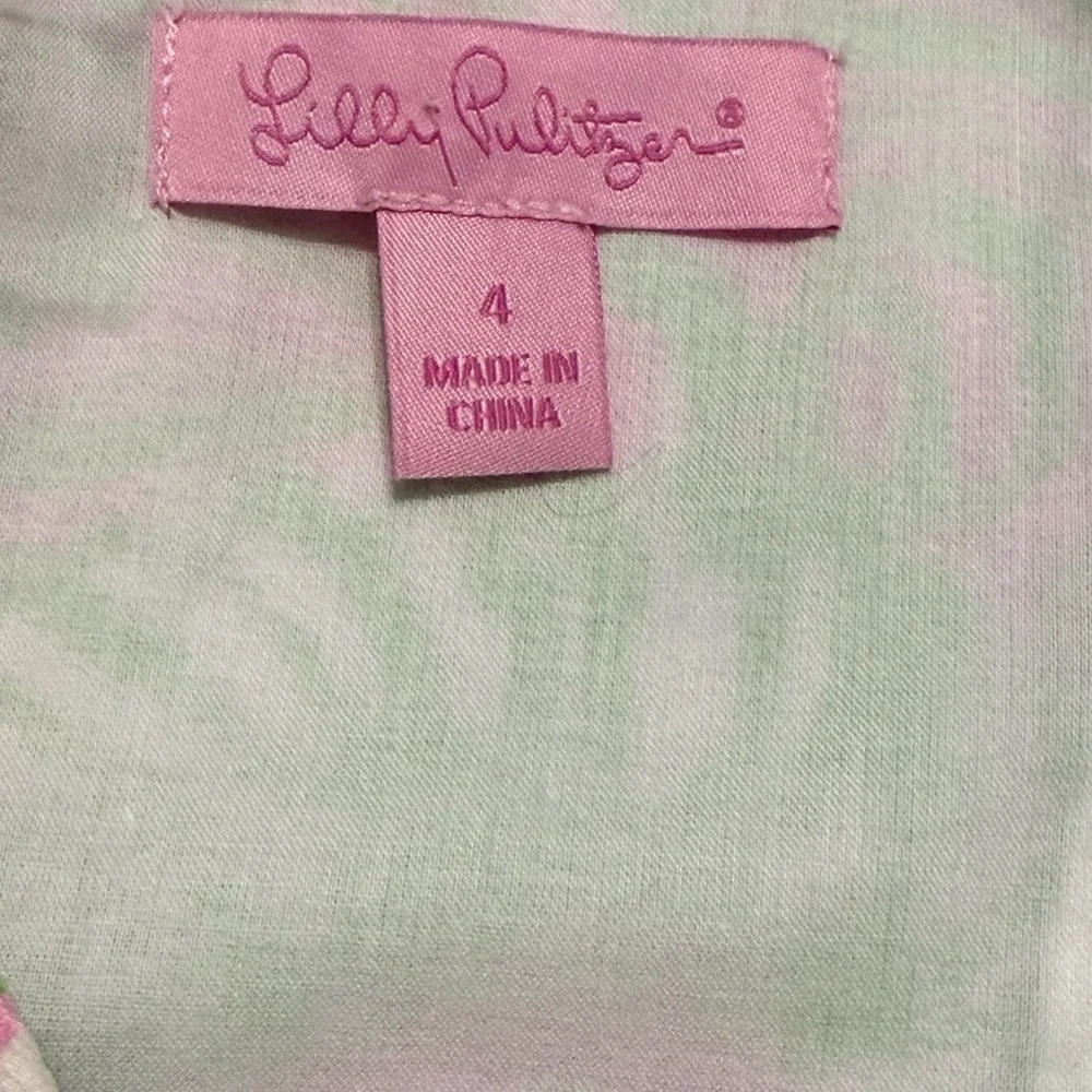 Lilly Pulitzer Green and Pink with White Lace and Pockets size 4